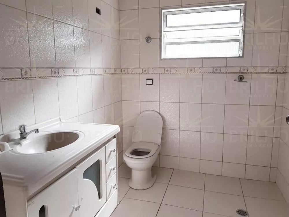 Sobrado à venda e aluguel com 2 quartos, 227m² - Foto 4