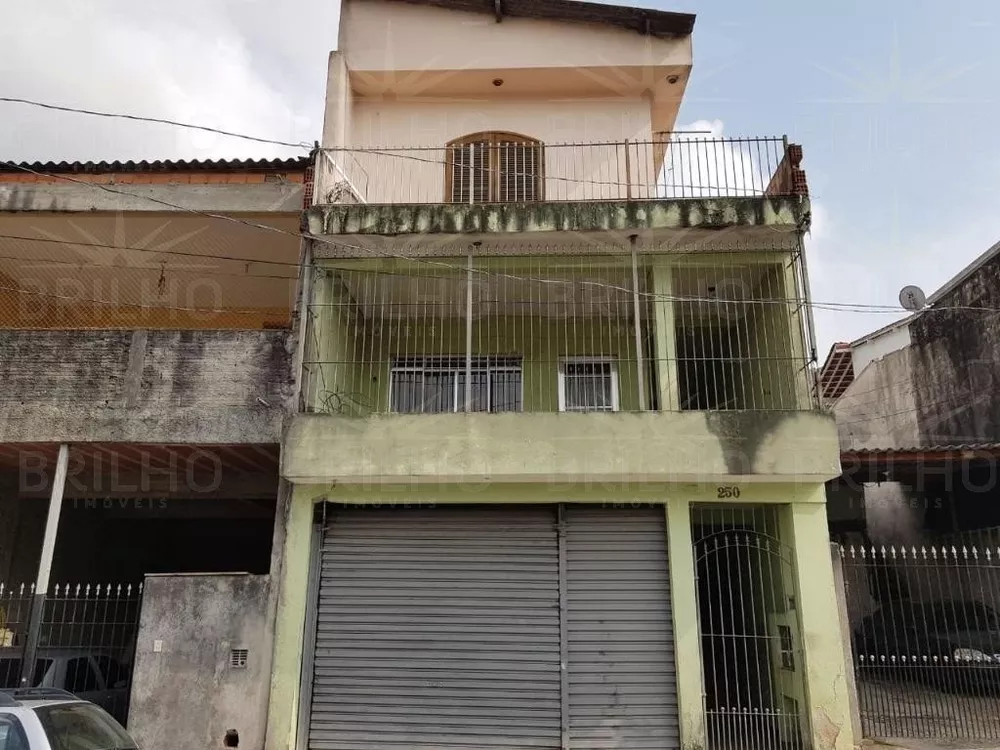 Sobrado à venda e aluguel com 2 quartos, 227m² - Foto 1