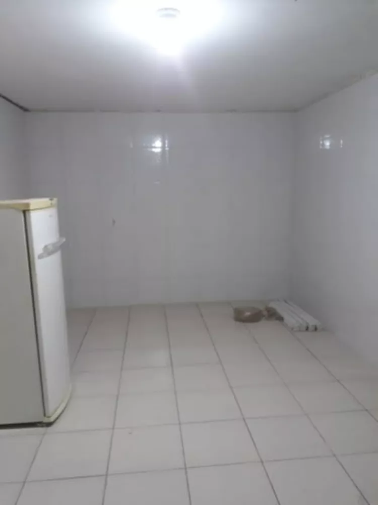 Sobrado à venda e aluguel com 3 quartos, 300m² - Foto 3