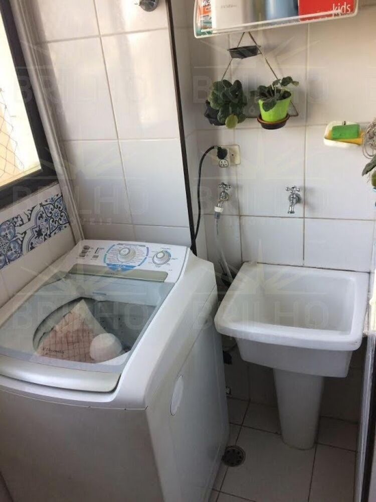 Apartamento à venda com 3 quartos, 95m² - Foto 7