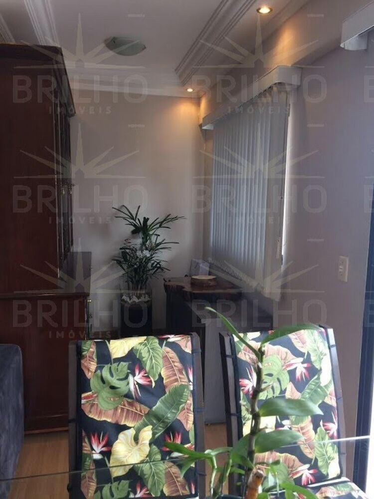 Apartamento à venda com 3 quartos, 95m² - Foto 11