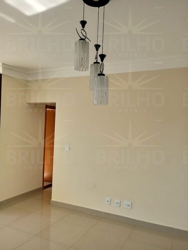Apartamento à venda e aluguel com 3 quartos, 67m² - Foto 2