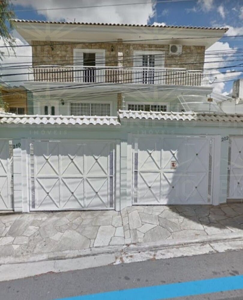 Casa, 3 quartos, 222 m² - Foto 1