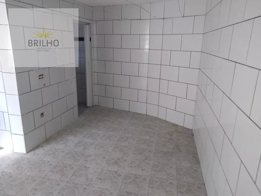 Casa à venda com 2 quartos, 138m² - Foto 5