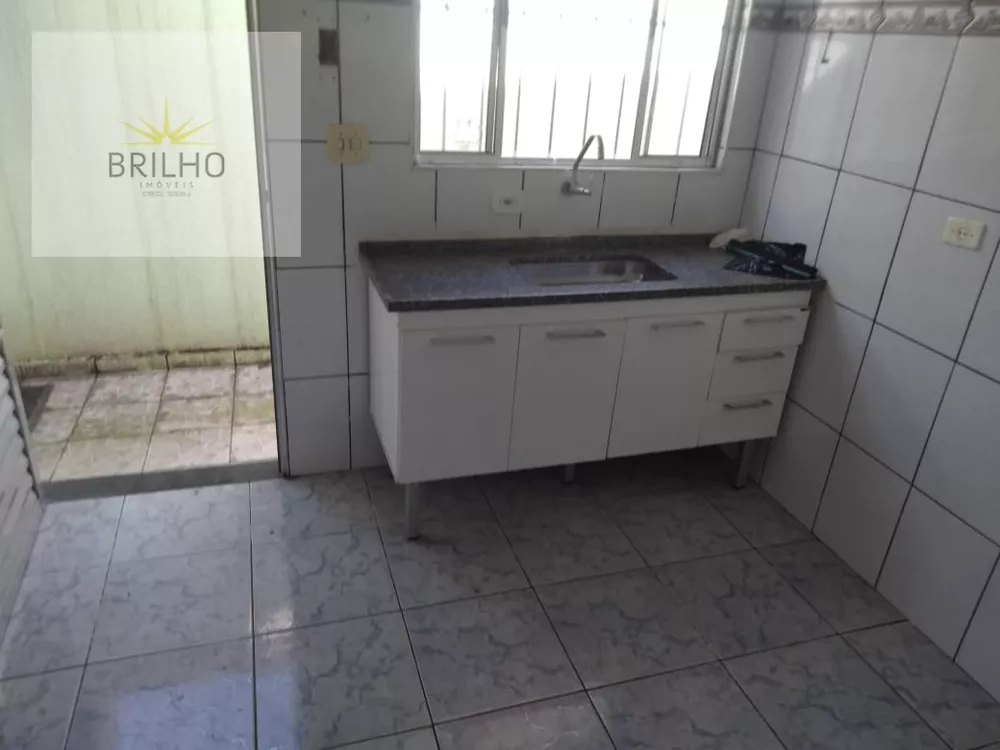 Casa à venda com 2 quartos, 138m² - Foto 12