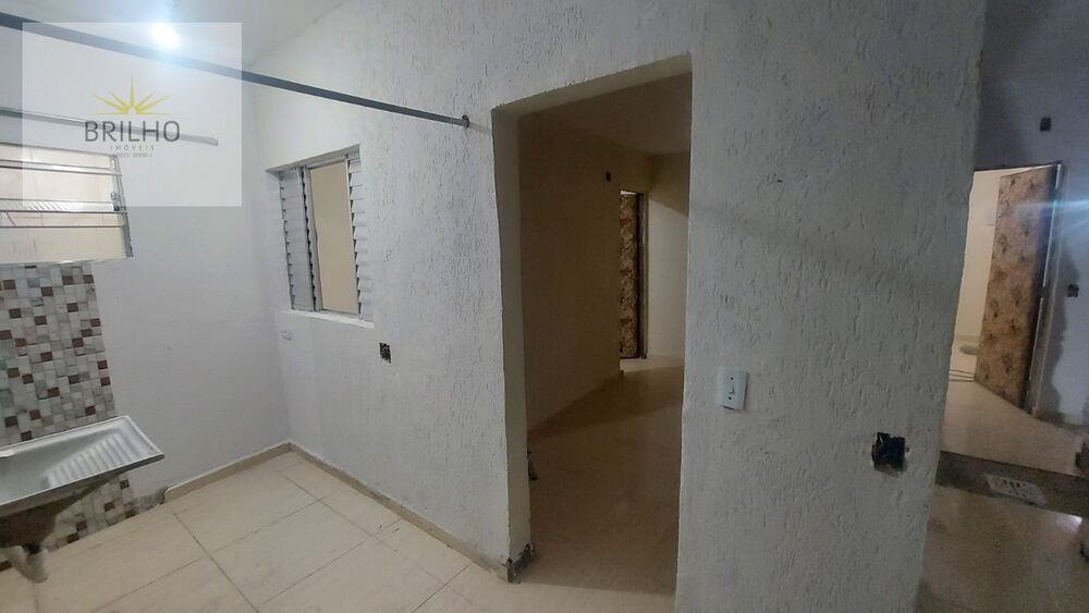 Casa para alugar com 1 quarto, 50m² - Foto 4