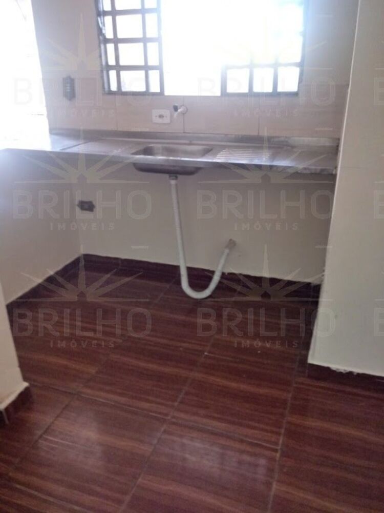 Sobrado para alugar com 2 quartos, 330m² - Foto 13