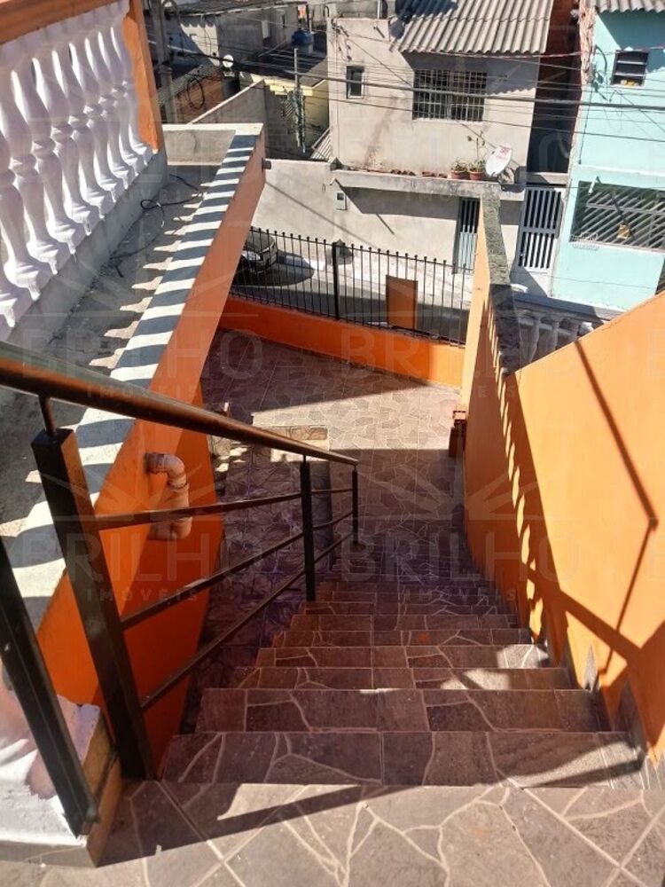Sobrado para alugar com 2 quartos, 330m² - Foto 2