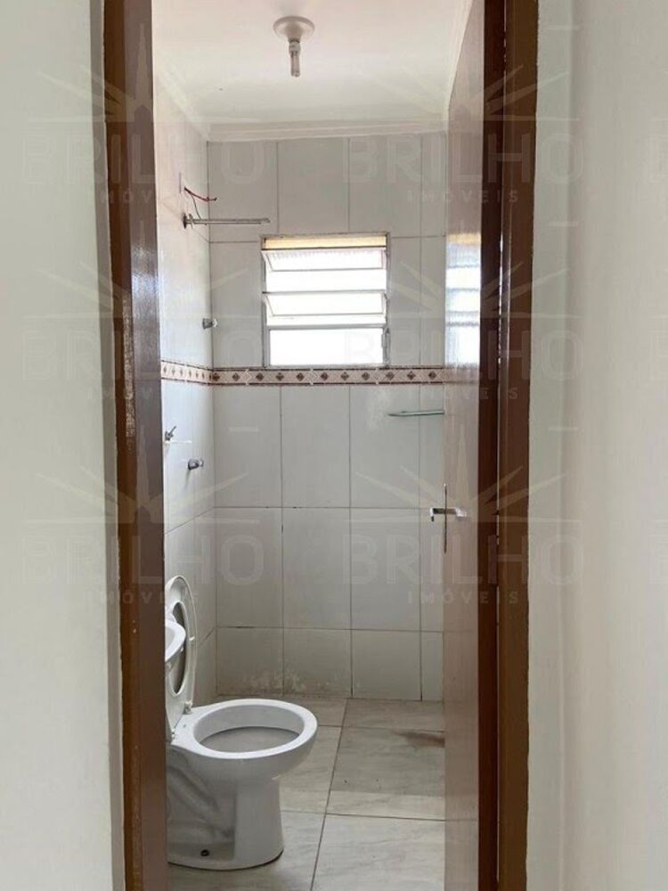 Sobrado para alugar com 2 quartos, 60m² - Foto 3