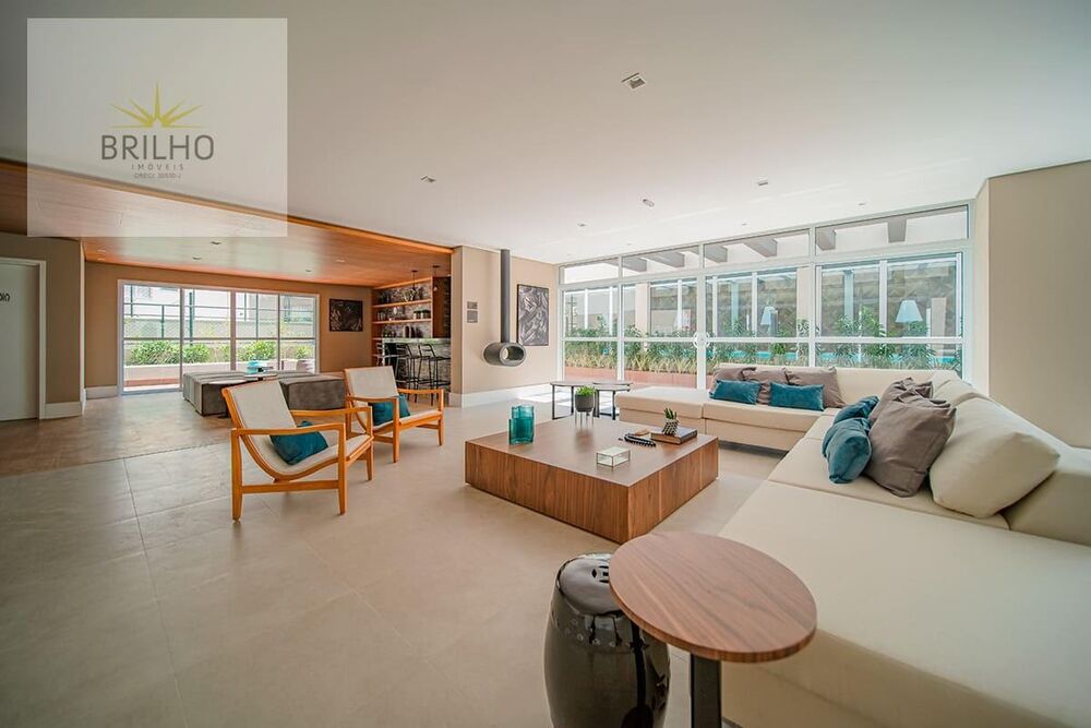 Apartamento à venda com 3 quartos, 96m² - Foto 2
