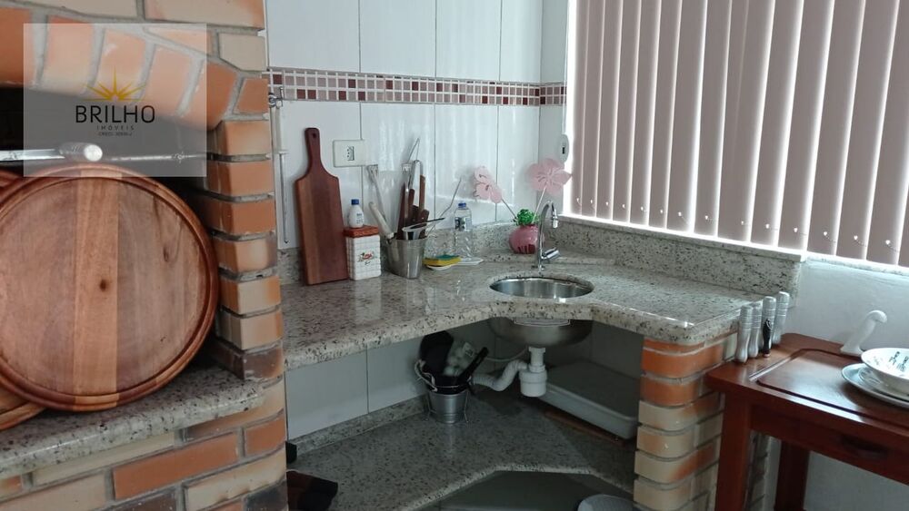 Casa, 4 quartos, 264 m² - Foto 11