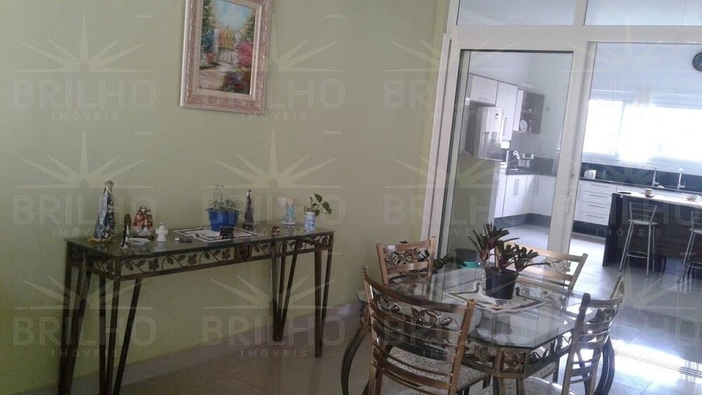 Casa, 3 quartos, 450 m² - Foto 4