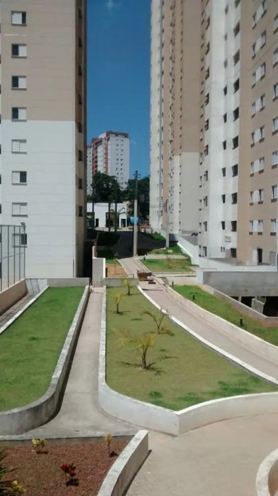 Apartamento à venda com 2 quartos, 66m² - Foto 3