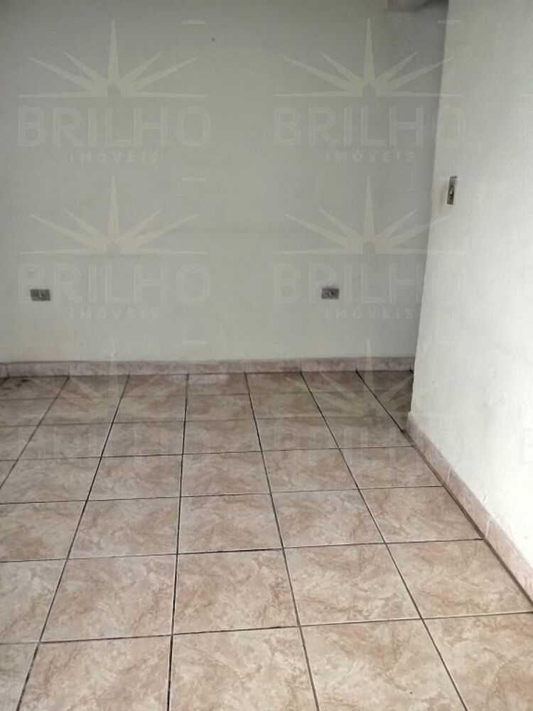 Casa para alugar com 1 quarto, 40m² - Foto 3