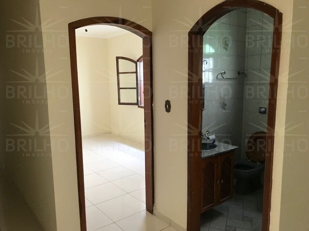 Casa à venda com 3 quartos, 125m² - Foto 2