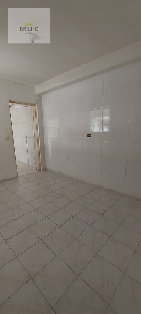Casa para alugar com 1 quarto, 30m² - Foto 10