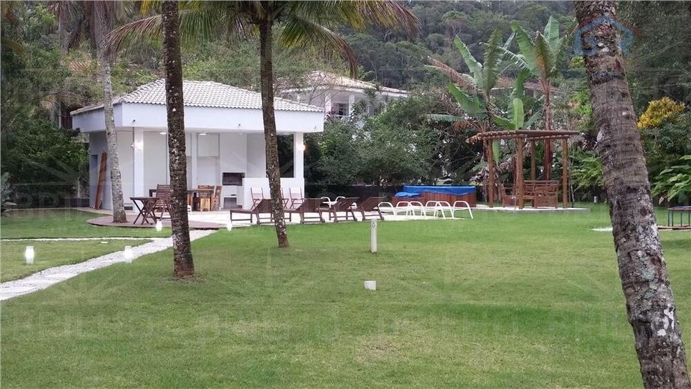 Casa de Condomínio à venda com 4 quartos, 200m² - Foto 13