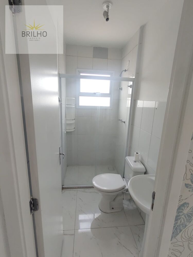 Apartamento para alugar com 2 quartos, 50m² - Foto 2