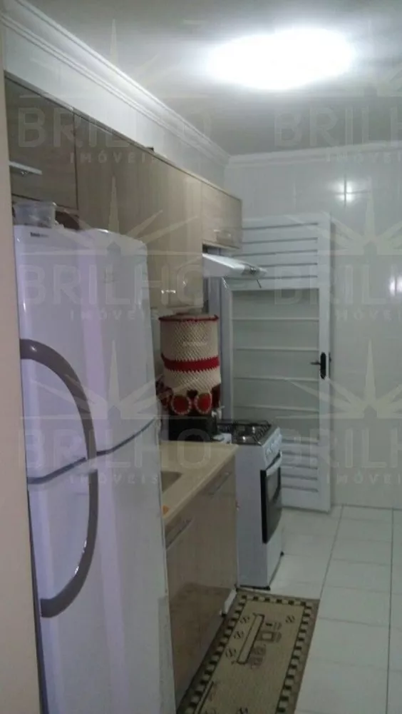 Apartamento à venda com 2 quartos, 46m² - Foto 4