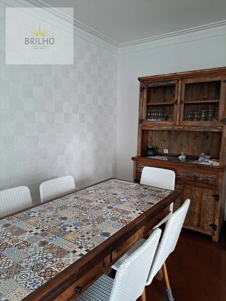 Apartamento, 3 quartos, 130 m² - Foto 1