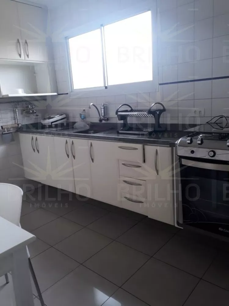 Casa de Condomínio à venda com 3 quartos, 190m² - Foto 1