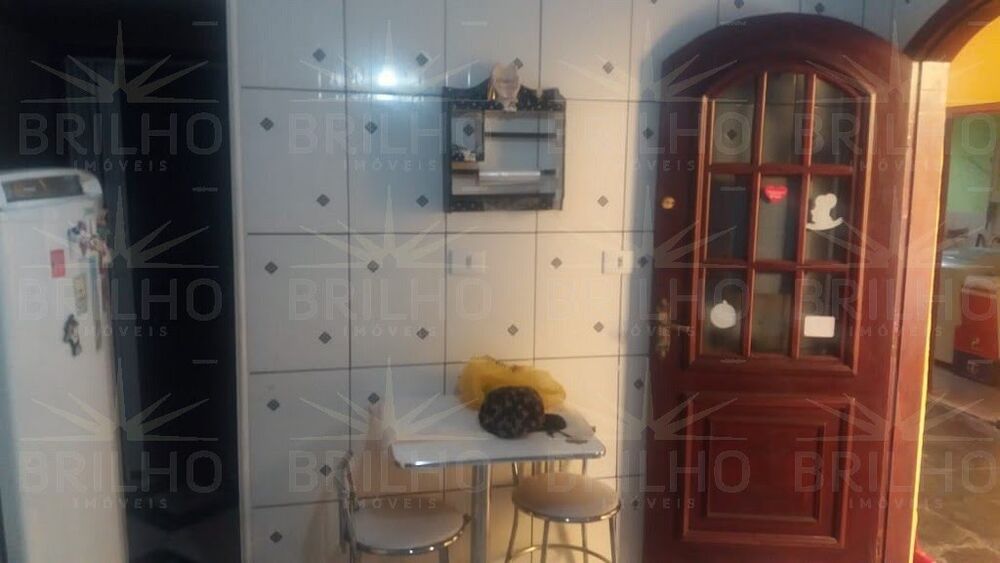 Casa, 2 quartos, 225 m² - Foto 3