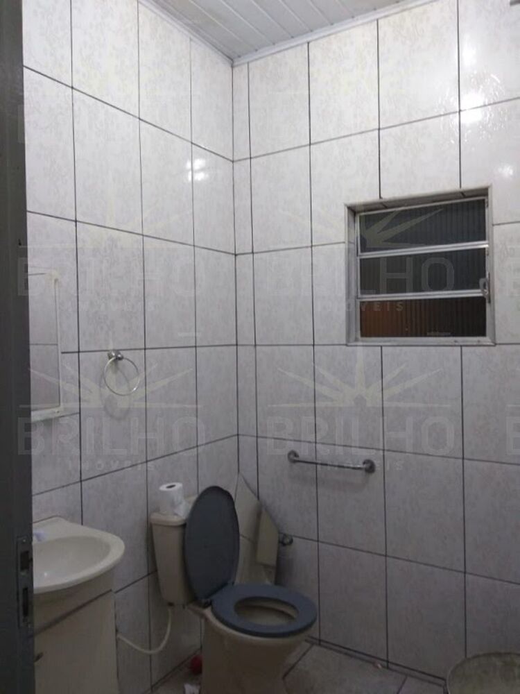 Casa para alugar com 1 quarto, 125m² - Foto 1