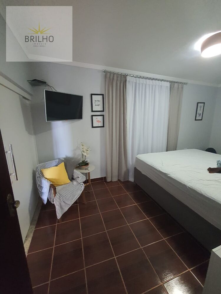 Chácara à venda com 5 quartos, 750m² - Foto 10