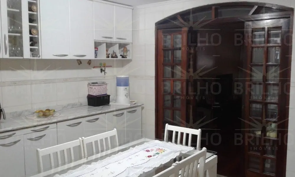Sobrado, 5 quartos, 200 m² - Foto 2