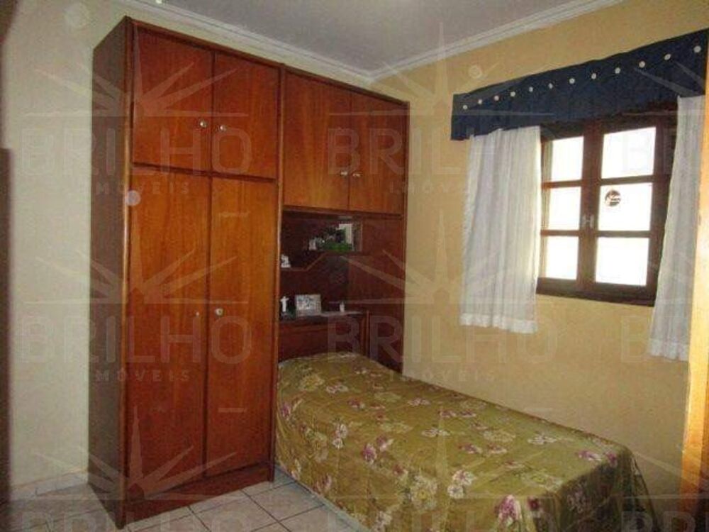 Sobrado à venda e aluguel com 3 quartos, 150m² - Foto 5