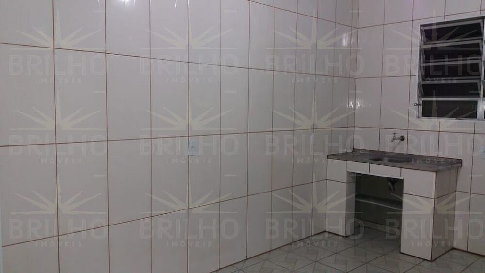 Casa para alugar com 1 quarto, 125m² - Foto 9