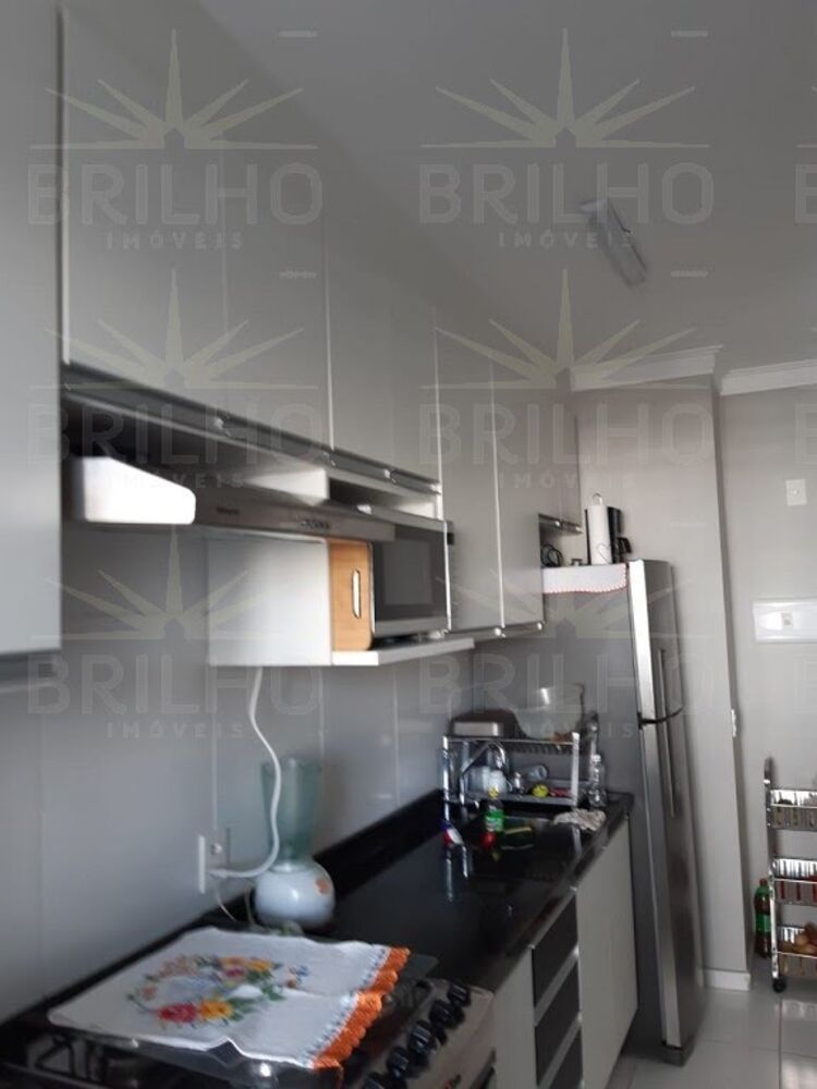 Apartamento à venda com 2 quartos, 64m² - Foto 18