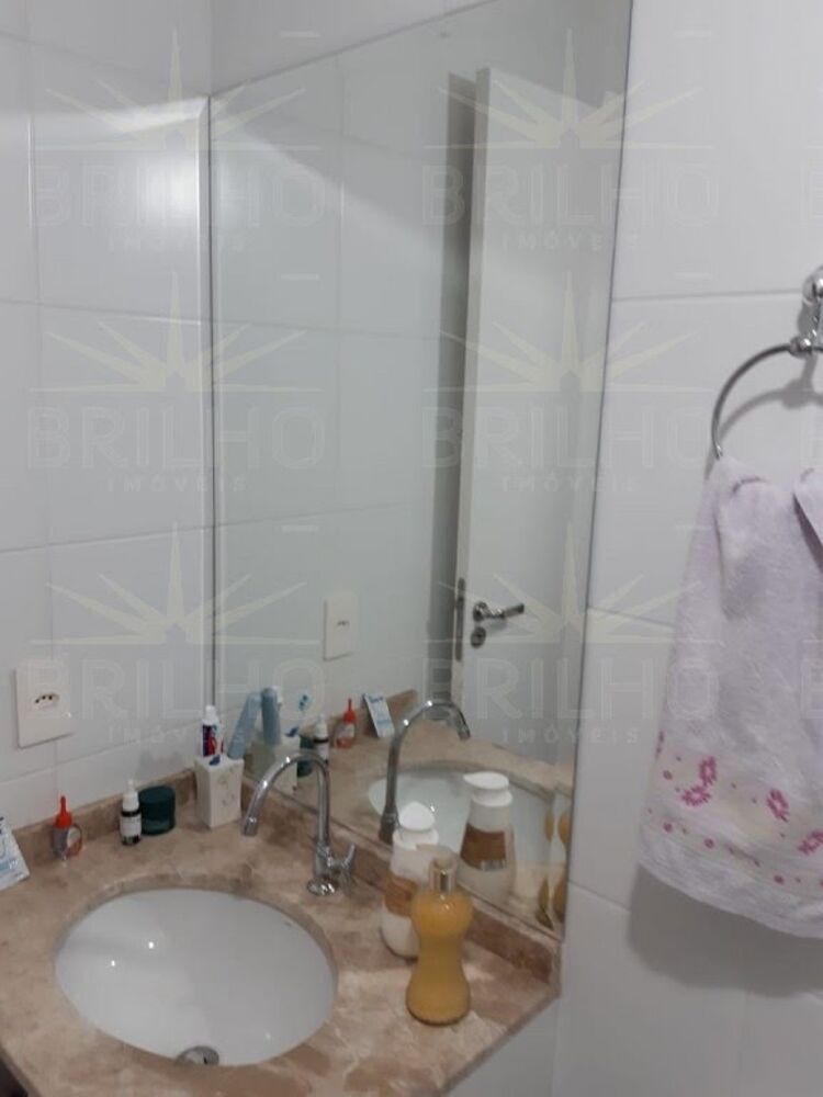 Apartamento à venda com 2 quartos, 64m² - Foto 12
