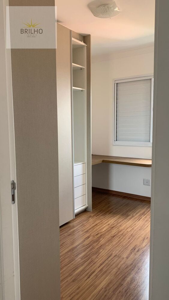 Apartamento à venda com 2 quartos, 56m² - Foto 11