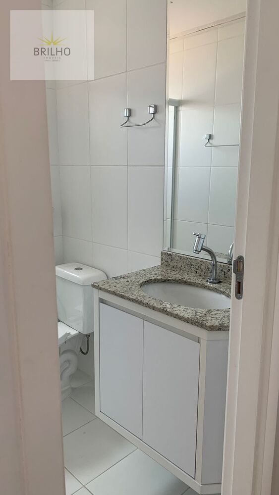 Apartamento à venda com 2 quartos, 56m² - Foto 2