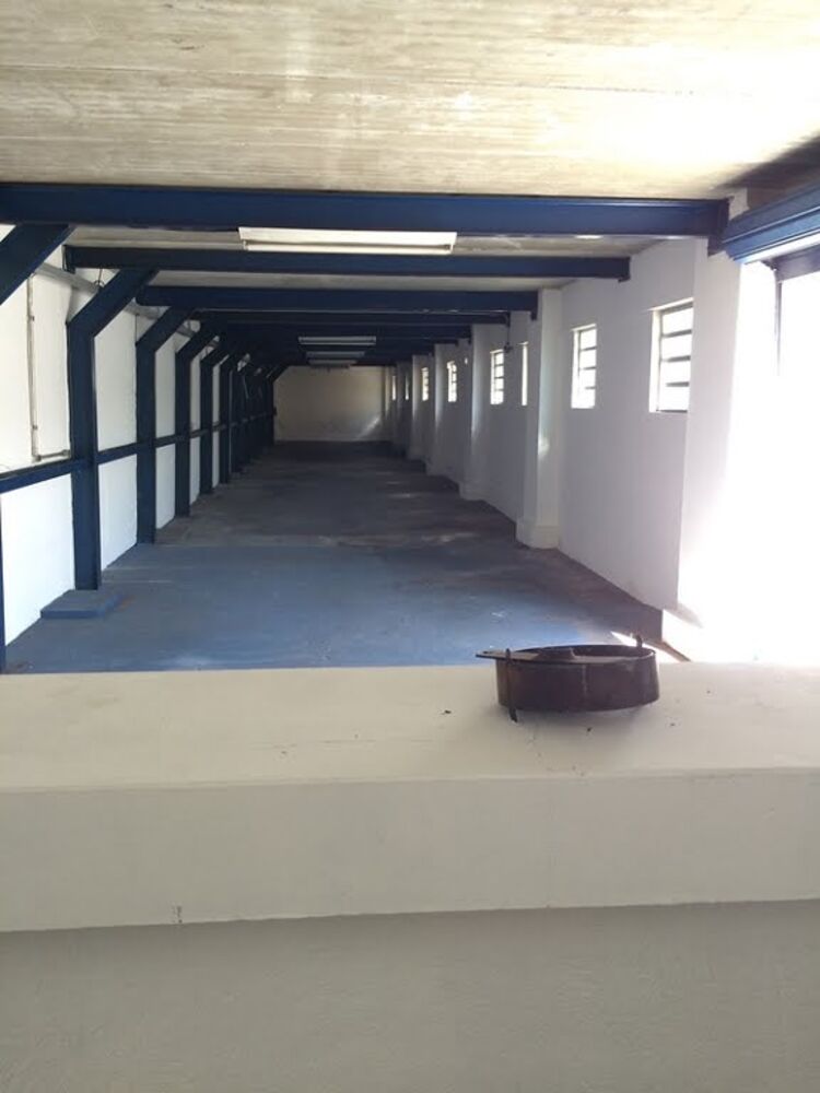 Depósito-Galpão-Armazém para alugar, 250m² - Foto 4