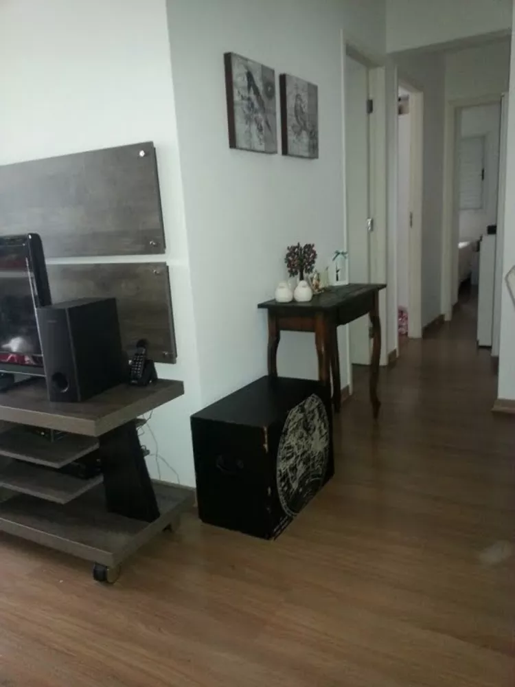 Apartamento à venda com 3 quartos, 62m² - Foto 2