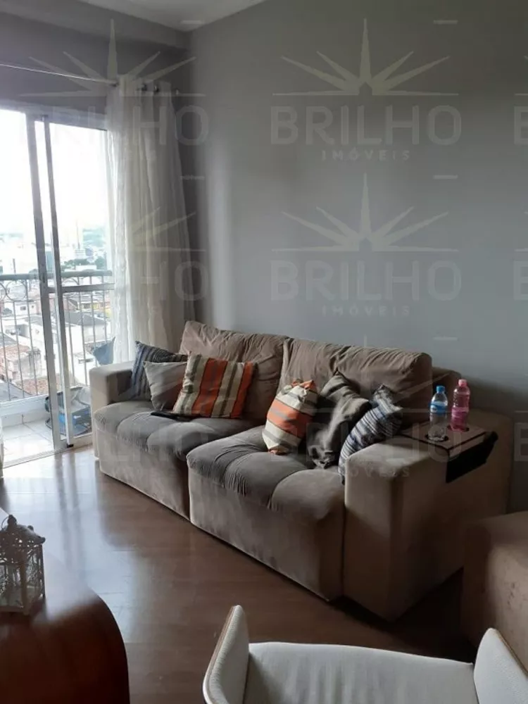 Apartamento à venda com 2 quartos, 60m² - Foto 1