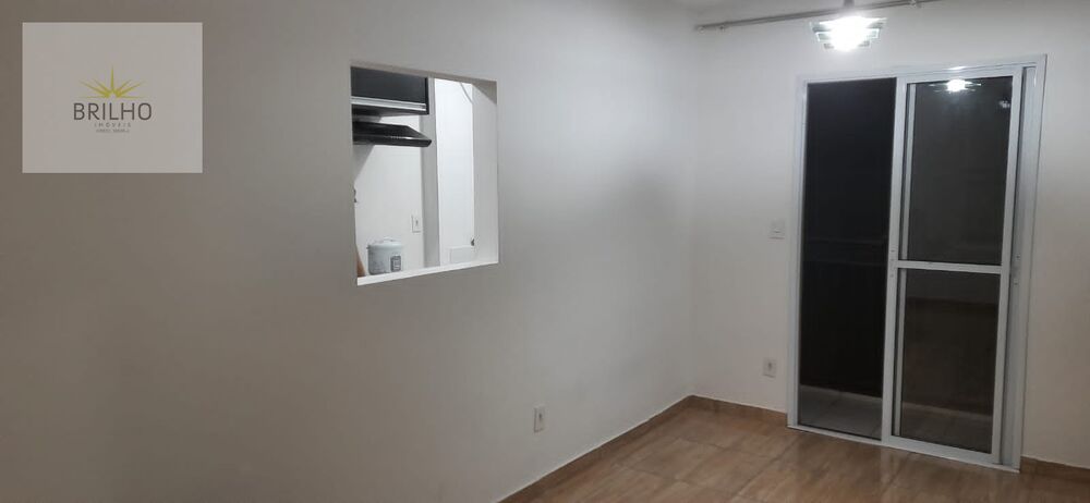 Apartamento para alugar com 2 quartos, 50m² - Foto 4