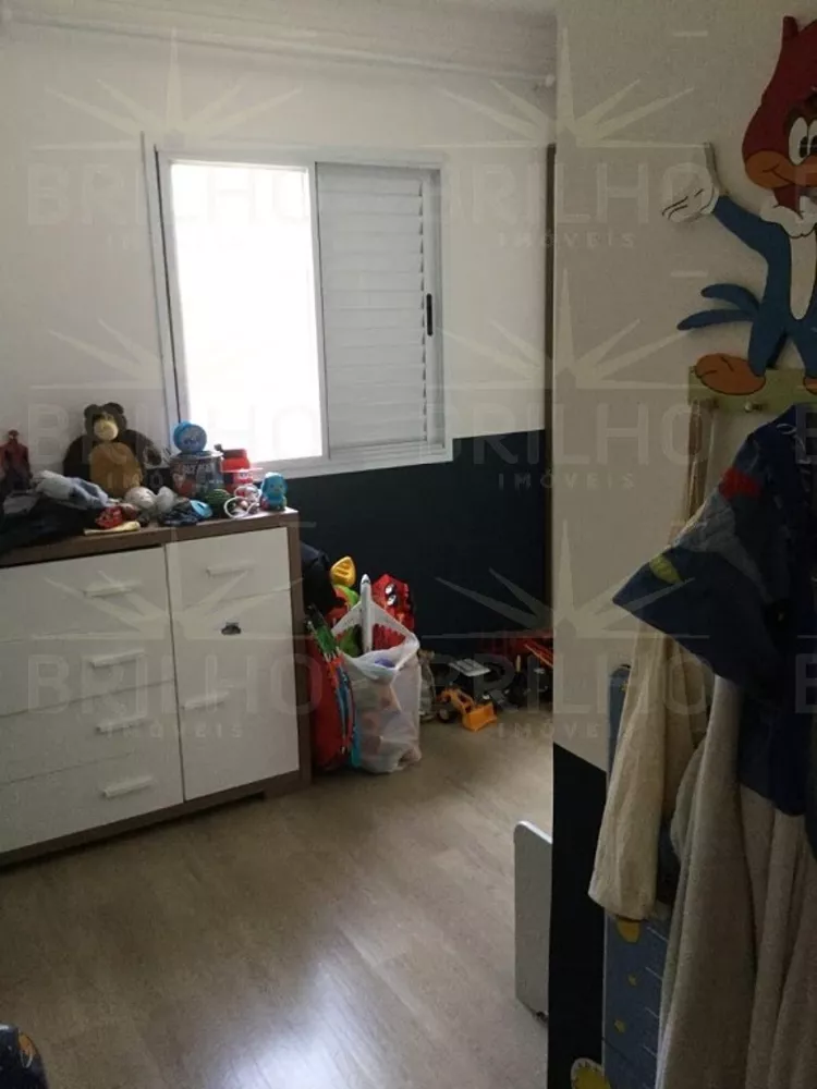 Apartamento para alugar com 3 quartos, 80m² - Foto 4