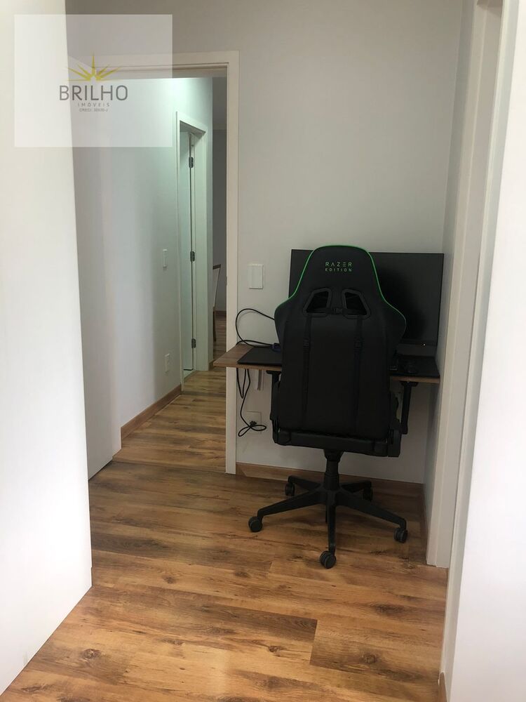 Apartamento à venda com 2 quartos, 61m² - Foto 4