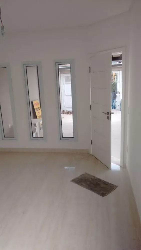 Sobrado, 3 quartos, 200 m² - Foto 2