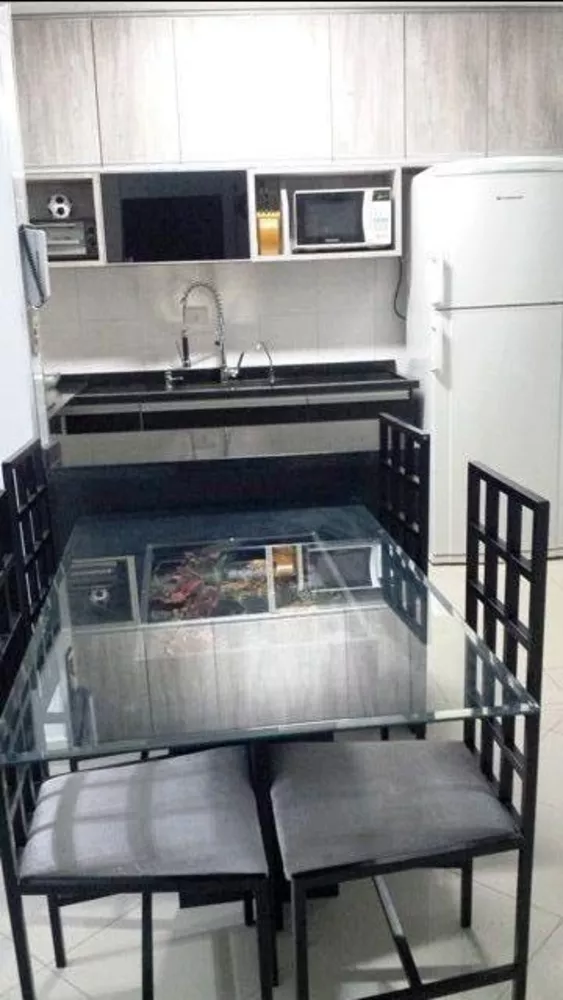 Apartamento à venda com 2 quartos, 62m² - Foto 4