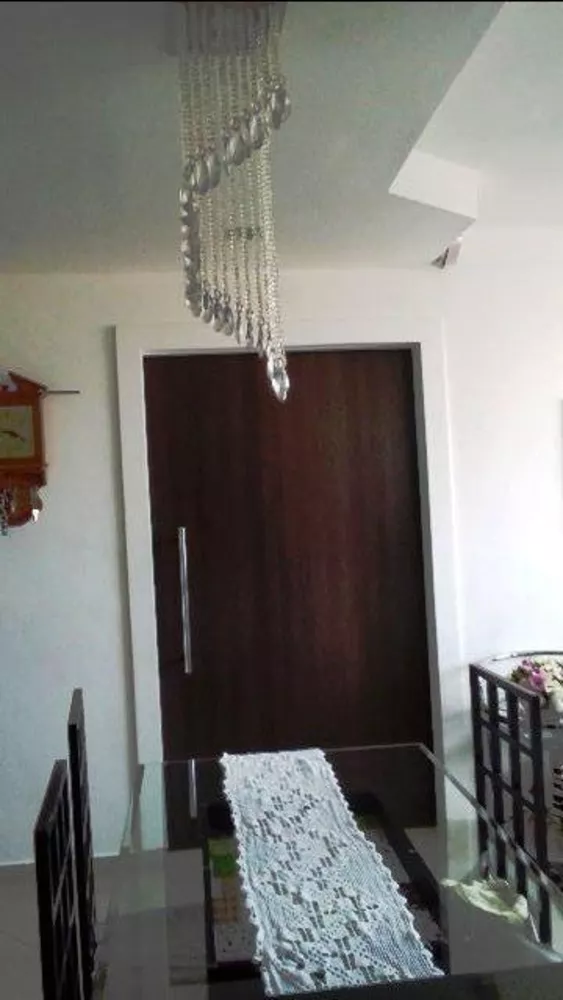 Apartamento à venda com 2 quartos, 62m² - Foto 2