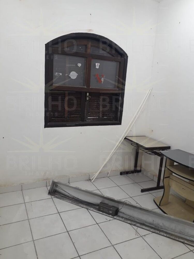 Prédio Inteiro para alugar, 80m² - Foto 4