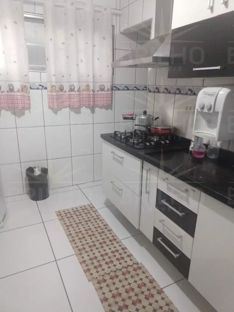 Apartamento à venda com 3 quartos, 63m² - Foto 3