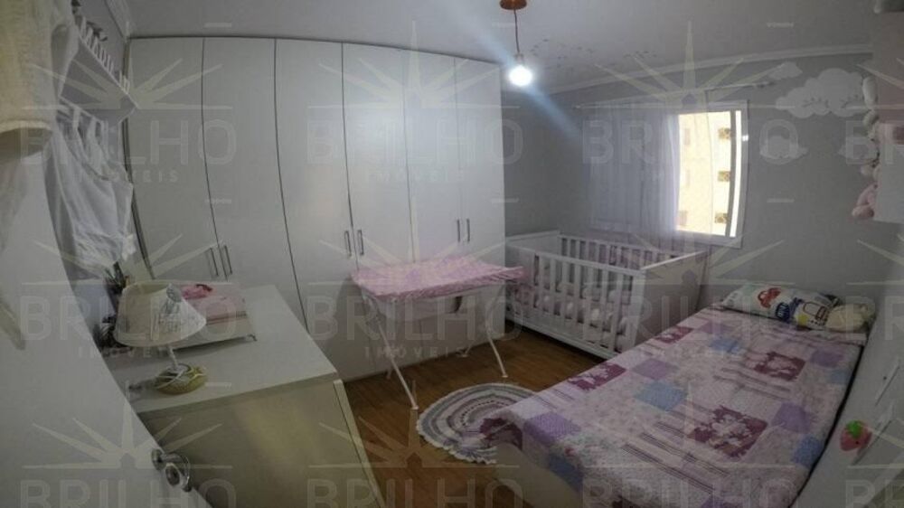 Apartamento à venda com 2 quartos, 49m² - Foto 2