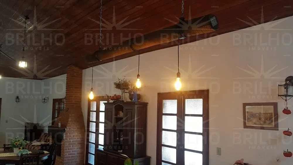 Sítio, 4 quartos, 28000 m² - Foto 2
