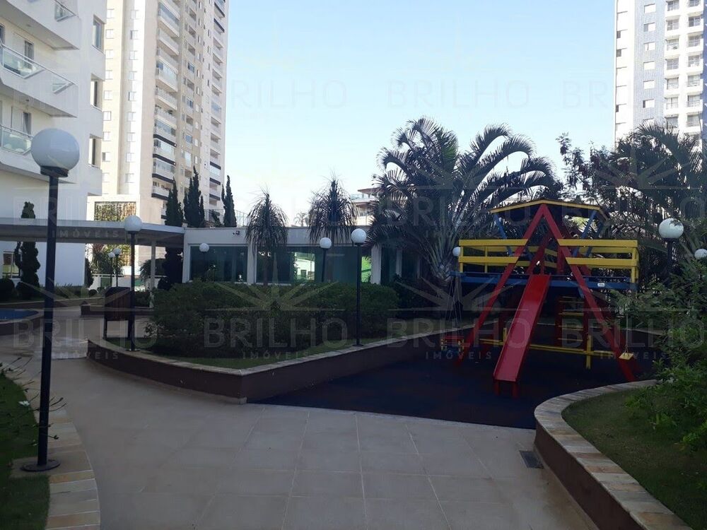 Apartamento à venda com 3 quartos, 105m² - Foto 2