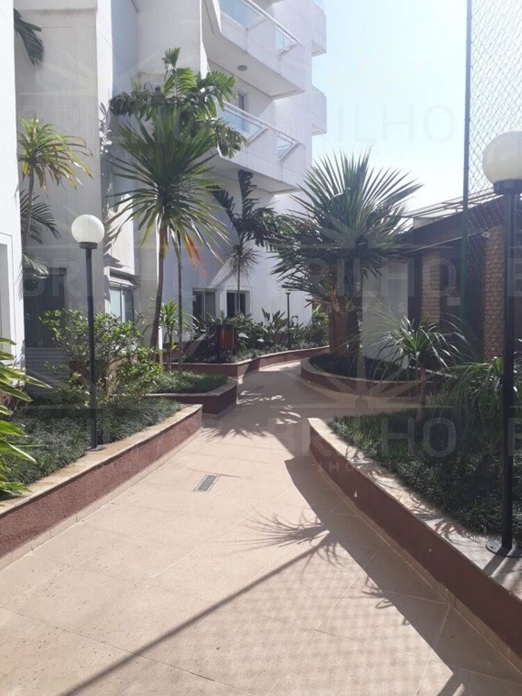Apartamento à venda com 3 quartos, 105m² - Foto 4